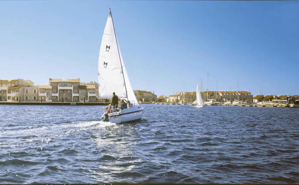 Center Parcs Port Zelande Beach Ауддорп Экстерьер фото