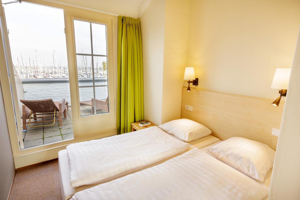 Center Parcs Port Zelande Beach Ауддорп Номер фото